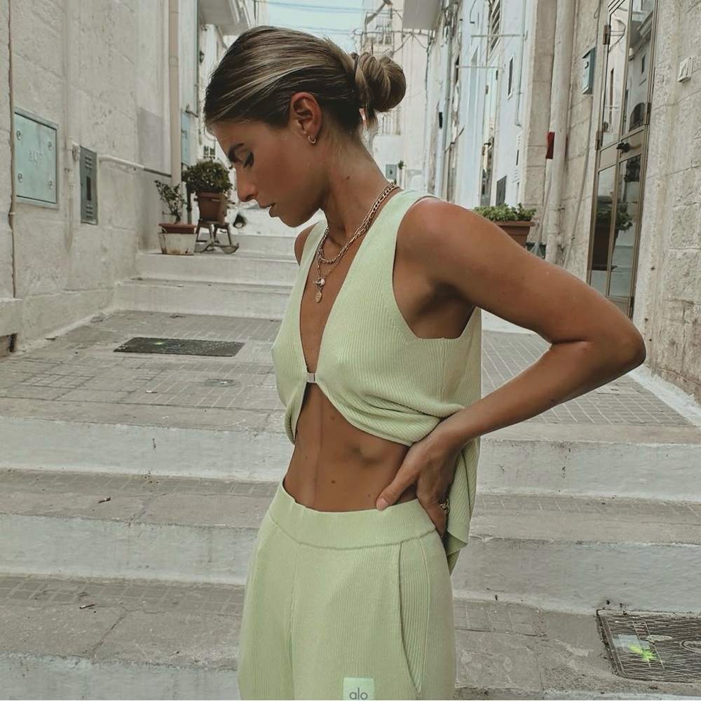 ALO Yoga Knit Salana Tank in Iced Green Tea Soft Ribbed Vest Lime Comfy Cover Up